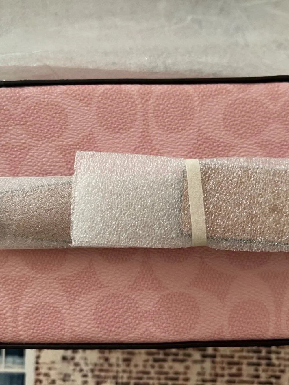 AUTHENTIC New Coach Cosmetic Case Signature Powder Pink CEA56